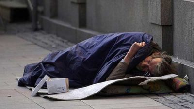 Limosneros tendrán que pagar para pedir dinero