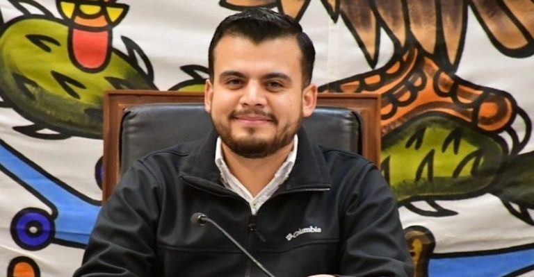 El Runrún: Desplazados, problema nacional; diputado ‘pirateó’ iniciativa