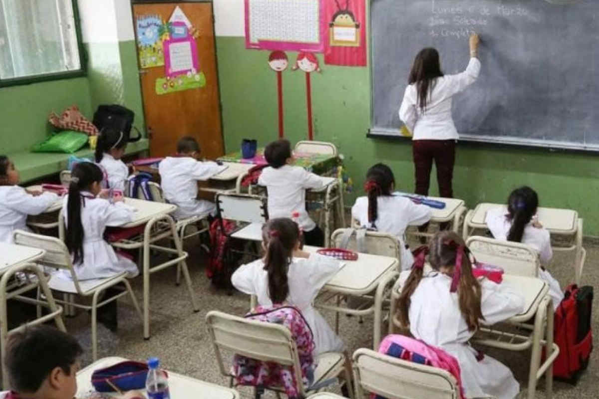 Día del Maestro 2025: Los 5 regalos para darles este 15 de mayo