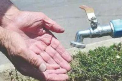 Habitantes de la zona Centro de Fresnillo sin servicio de agua potable