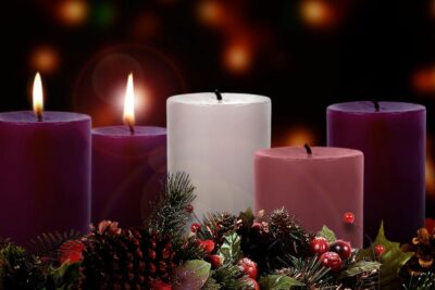 Segundo domingo de Adviento 2025: Oración para la Corona de Adviento servicio mutuo en familia
