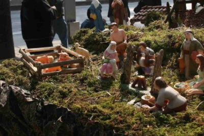 Navidad 2025: ¿Por qué se recomienda no poner musgo en los nacimientos?