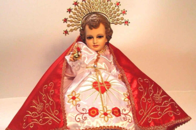 ¡Se rompió mi niño Dios! ¿Qué hacer con las imágenes religiosas dañadas o rotas?