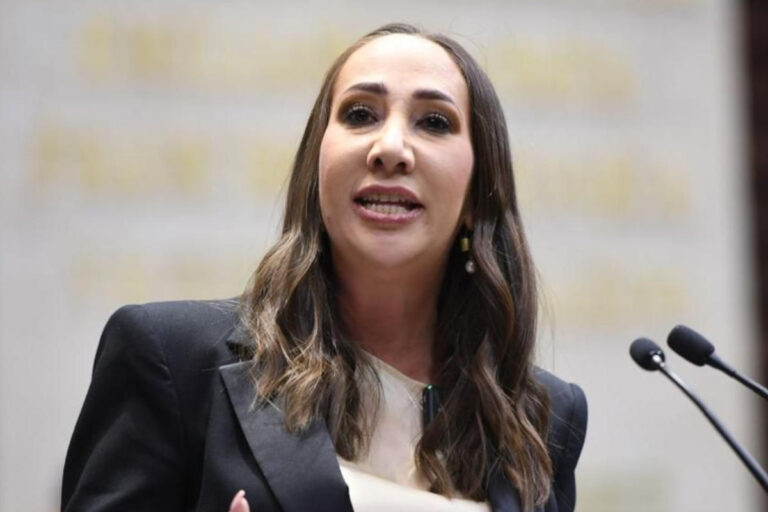 Noemí Luna pide a las autoridades dictamen de factibilidad por segundo piso en Zacatecas