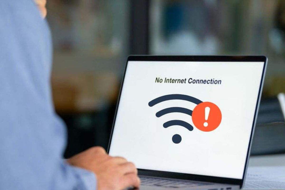 Actualización de rutina en 'Telefónica' deja sin telefonía e internet a España.