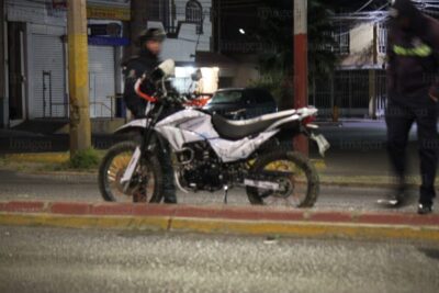 Automóvil atropella a ciclista sobre la carretera que conduce a la comunidad Estación San José