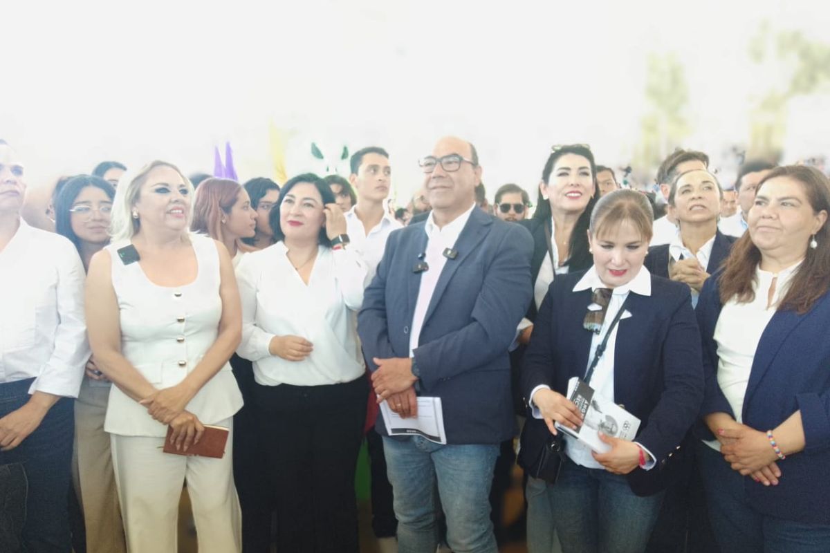 Concluye campaña Ángel Román con llamado a la transformación universitaria