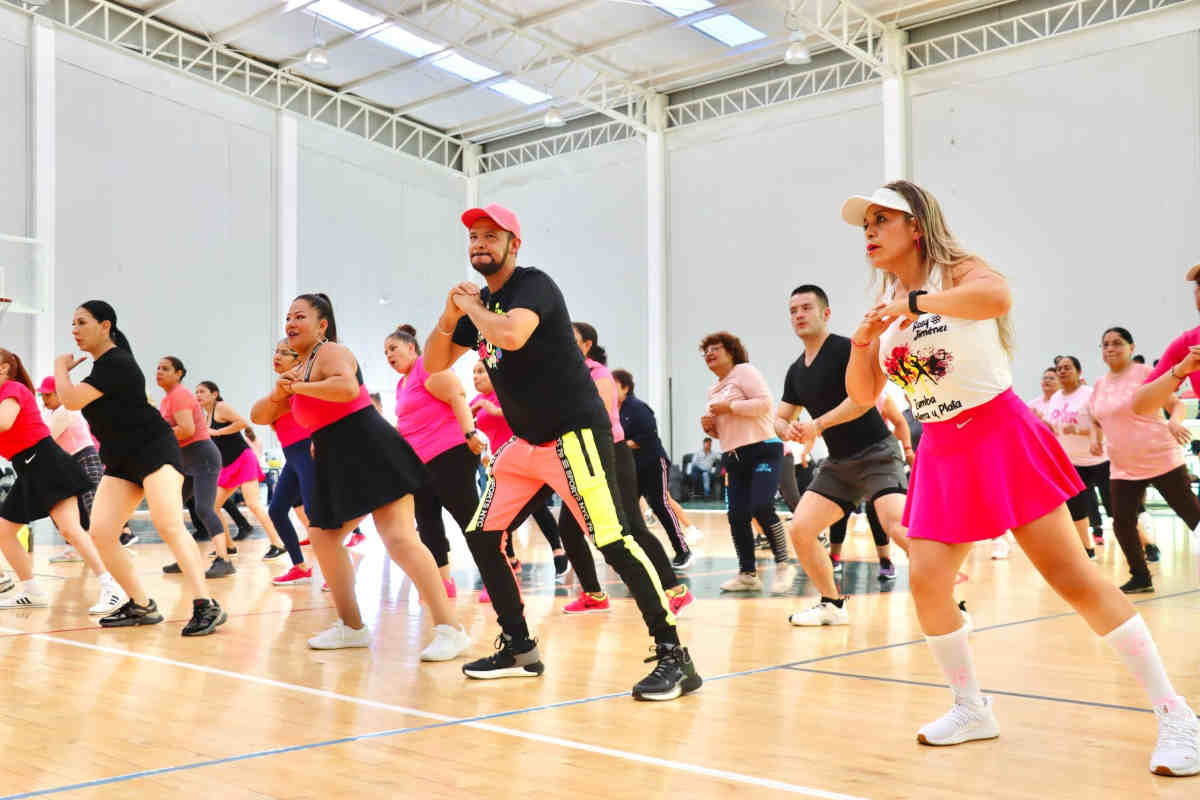 Realiza DIF Municipal Zacatecas clase de zumba con causa; buscan apoyar a Alejandra Márquez