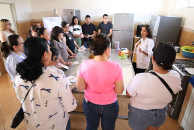 DIF Jerez promueve hábitos nutricionales en el Día Mundial de la Alimentación