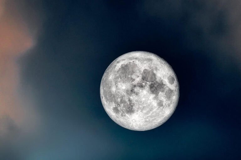 Este será el mejor día para ver la luna de fresa en México según la NASA