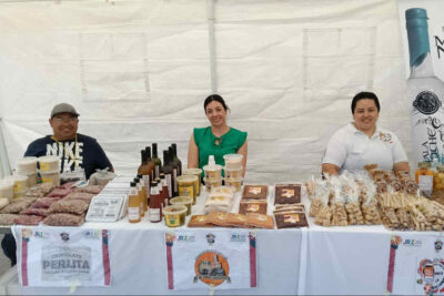 Artesanos de Jerez participan con éxito en la Feria Regional de Villa González Ortega