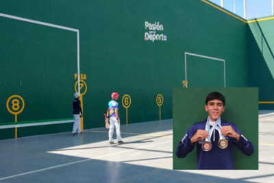 Jorge Velázquez, estudiante del Cobaez Loreto, brilla en el Campeonato Nacional de Frontenis
