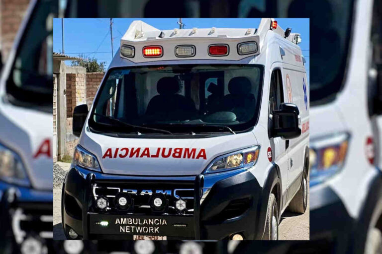 Fallece un hombre afuera de tienda Oxxo en Fresnillo; se reportan causas naturales