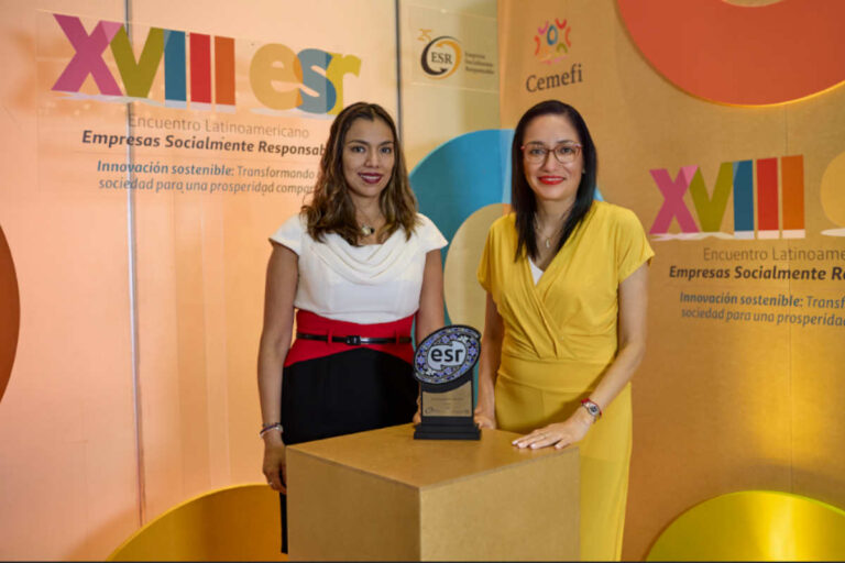 Industrias Peñoles Recibe el Distintivo ESR por 24 años Consecutivos