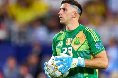 ¿Emiliano “Dibu” Martínez se integra a Rayados de Monterrey?