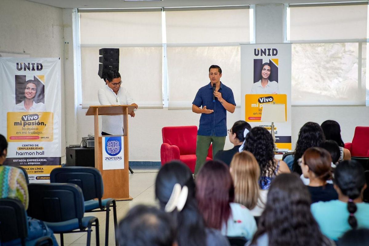 El ayuntamiento de Zacatecas impulsa el empoderamiento juvenil con foros motivacionales