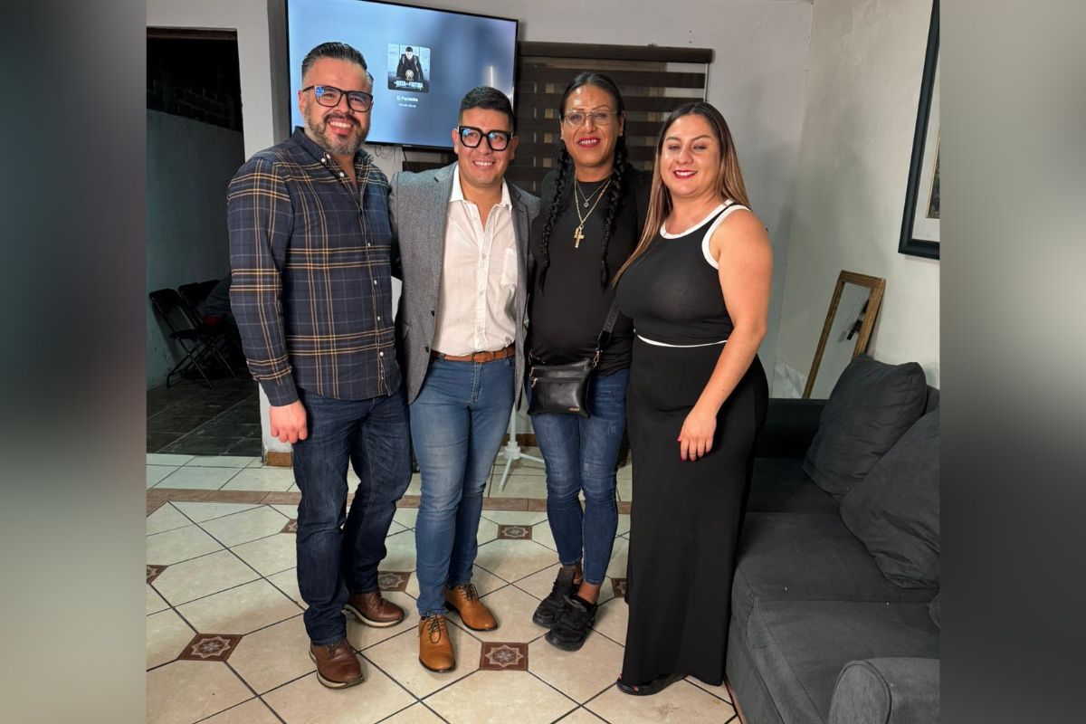 Voces que trasforman: Kenya Cuevas llena de empatía y valentía el Ágora en Fresnillo.