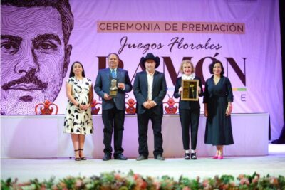 Entregan los premios del Concurso Literario de los Juegos Florales “Ramón López Velarde” 2025