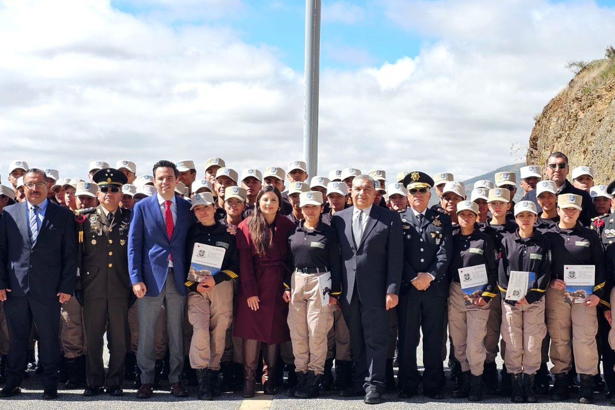 Egresan 115 cadetes del Bachillerato General Militar en Zacatecas