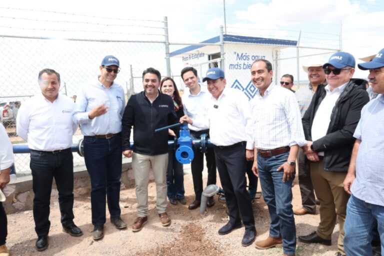 Inauguran Gobernador David Monreal y Director de la Conagua pozo de agua potable en Tacoaleche, Guadalupe