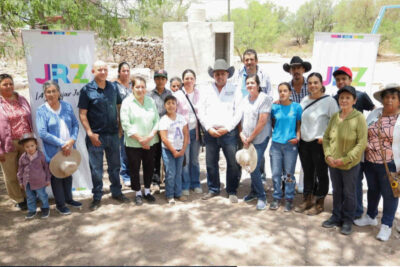 Alcalde Rodrigo Ureño entrega apoyos en comunidades jerezanas