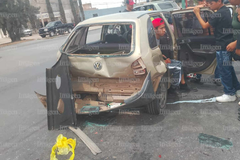 Accidente vial en Fresnillo deja una persona lesionada y daños materiales