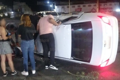Choque múltiple en Fresnillo deja a un hombre y una mujer heridos de gravedad