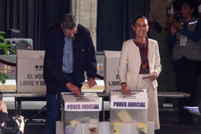 Claudia Sheinbaum emite su voto en la Elección Judicial 2025: “¡Que viva la democracia!”