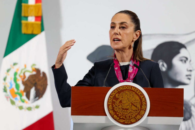 Claudia Sheinbaum firmará dos decretos en beneficio de maestros