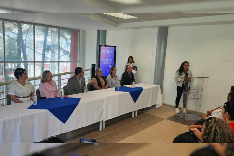 Entregan 50 computadoras a la Biblioteca Municipal de Fresnillo para fortalecer acceso a la información