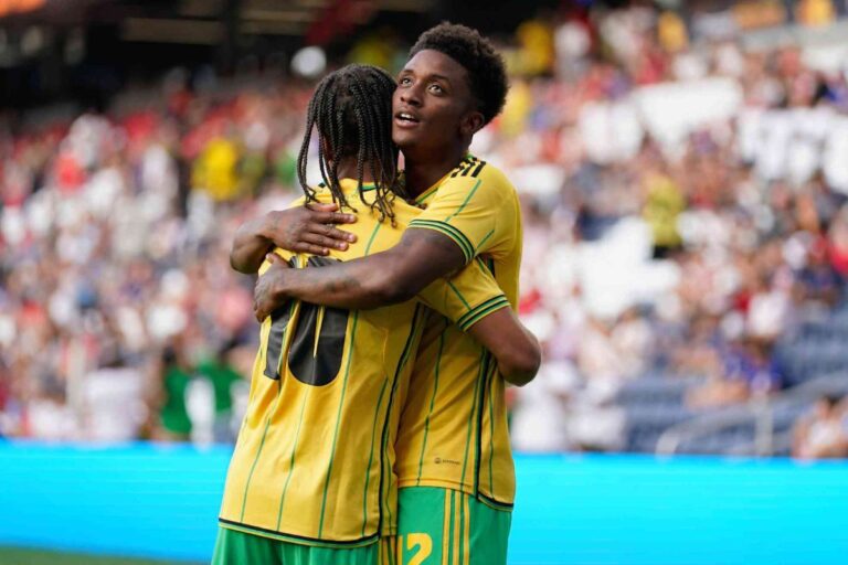 Jamaica se mantiene con vida en la Copa Oro