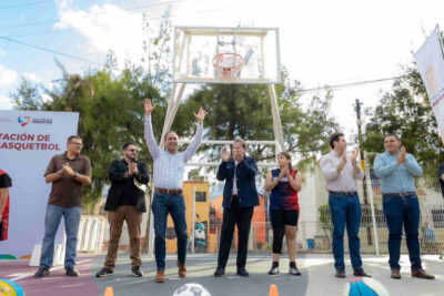 Pepe Saldívar rehabilita espacio público en Rincón Colonial