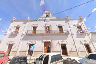 Vinculan a proceso a exfuncionarios de Villa de Cos por presunto desvío de un millón de pesos