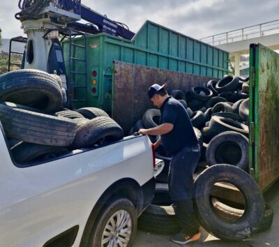 Jerez participa en el “Llantatón 2025” y recolecta cerca de 100 llantas para reciclaje