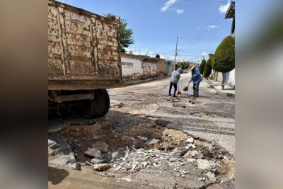 Alcalde de Fresnillo atenderá baches en la cabecera y comunidades