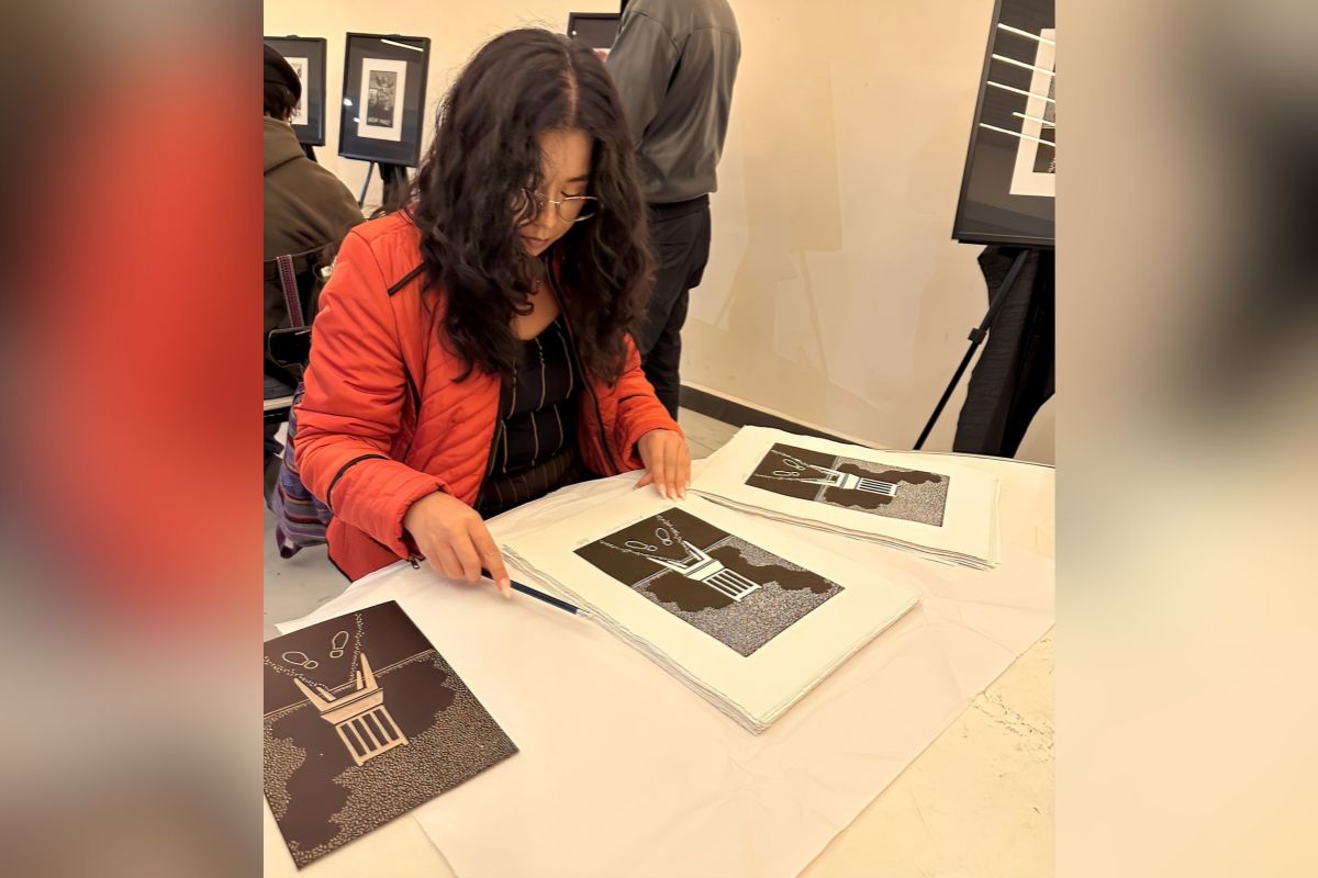 Presentan carpeta gráfica cultural “Desaparecidos”.