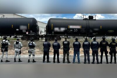 Aseguran 15 millones de litros de combustible en Coahuila