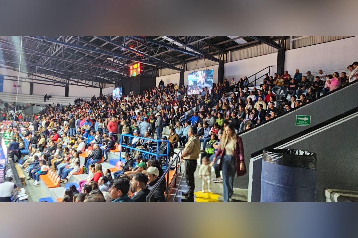 Inauguran el gimnasio Nico Varela en Fresnillo.
