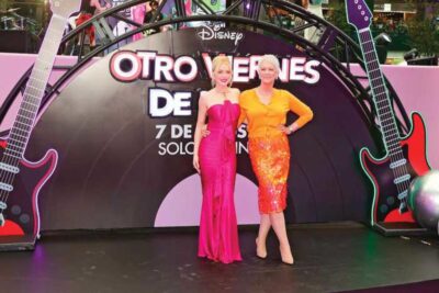Jamie Lee Curtis y Lindsay Lohan desatan euforia en México