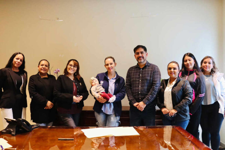 DIF capital firma carta de intención con Clínica de Ojos Zacatecas