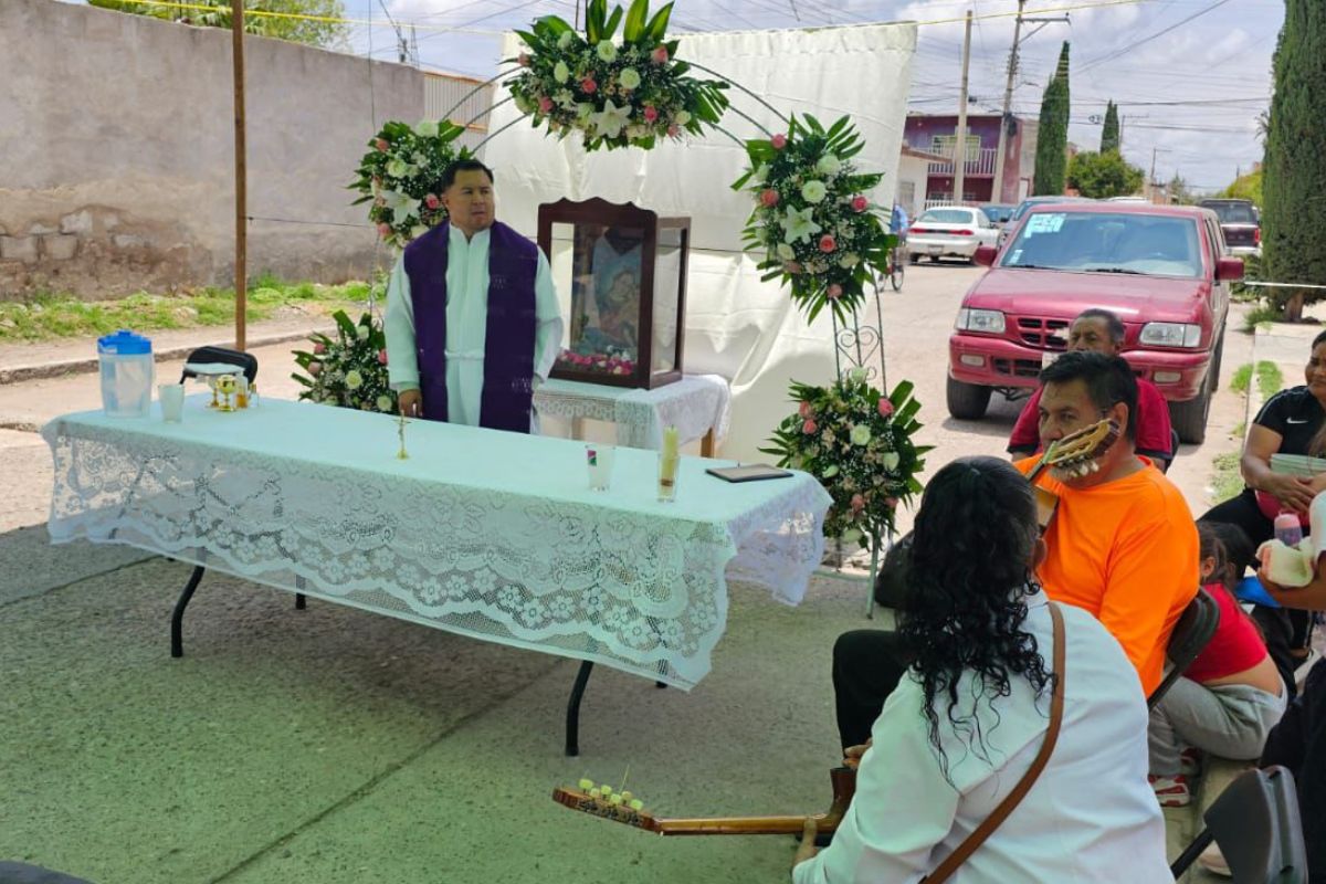 Reliquia a la Virgen de Guadalupe de las familias María Dolores Solís y Pedro Camacho: 20 años de tradición en Fresnillo