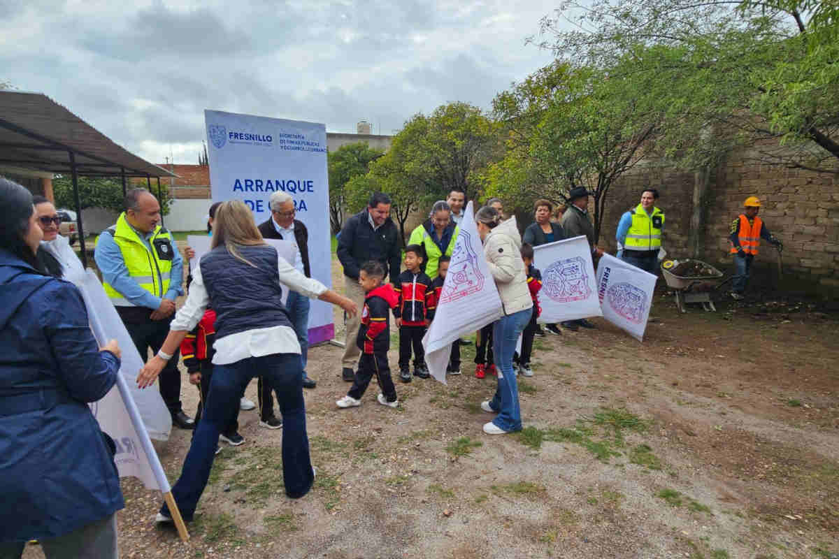 Javier Torres inicia dos proyectos de obra en Fresnillo