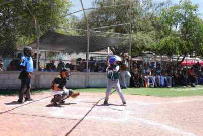 Migrantes y locales se enfrentan en encuentros deportivos en Jerez