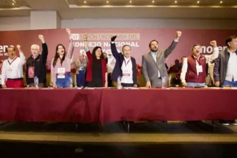 Morena llama a respetar tiempos y rechaza proteger corrupción