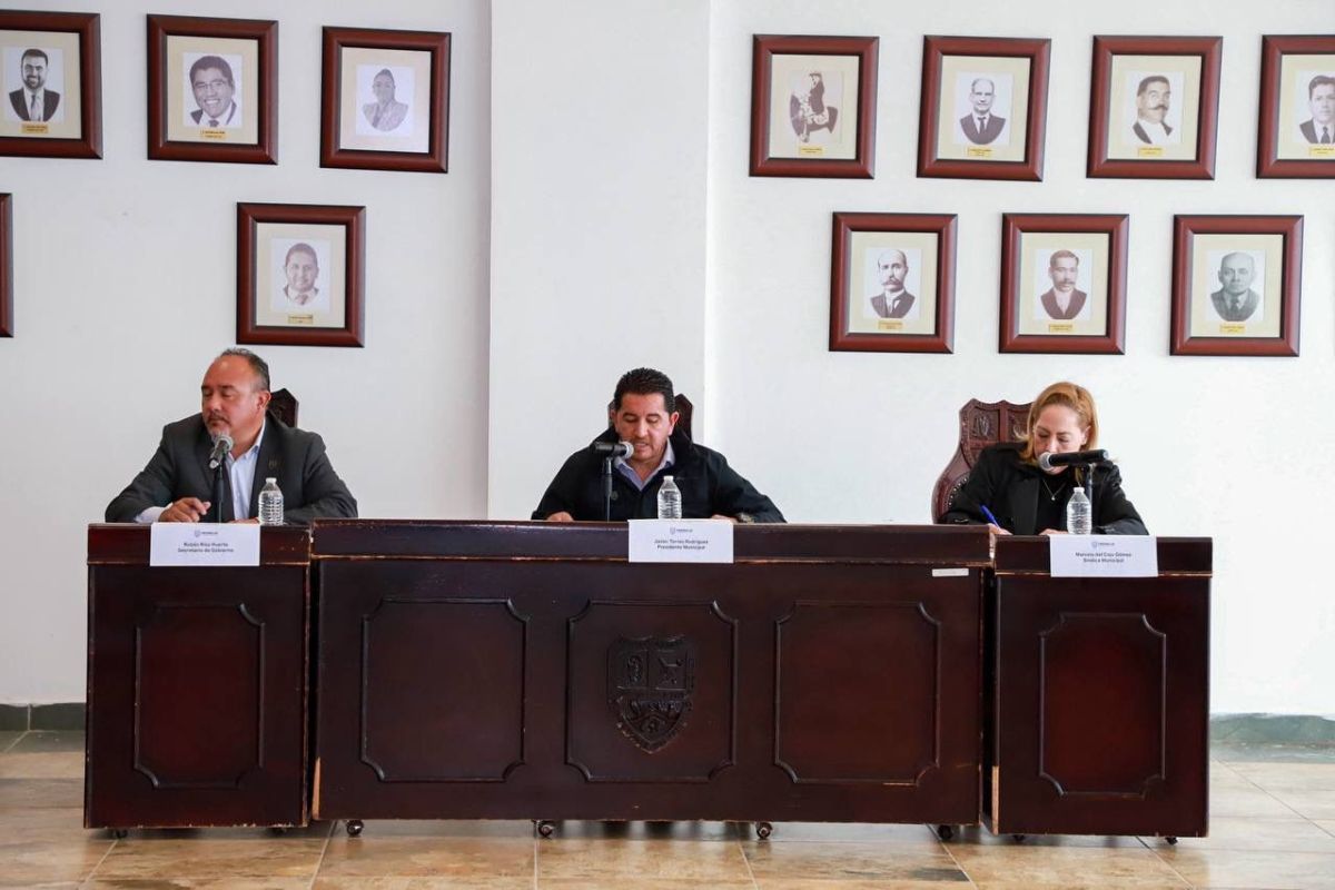 Aprueban centro de Convenciones Los Temerarios para primer informe de Javier Torres.