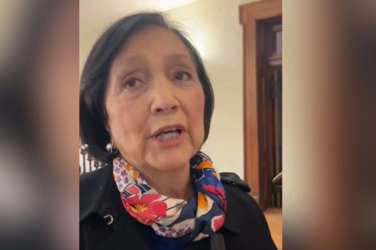 Amalia García demanda sistema nacional para derechos universales