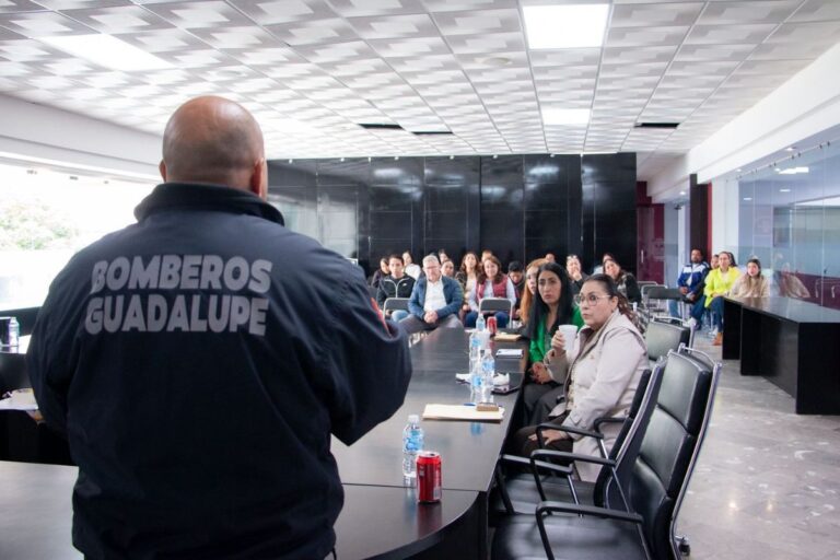 Capacita Guadalupe a empresarios y emprendedores locales