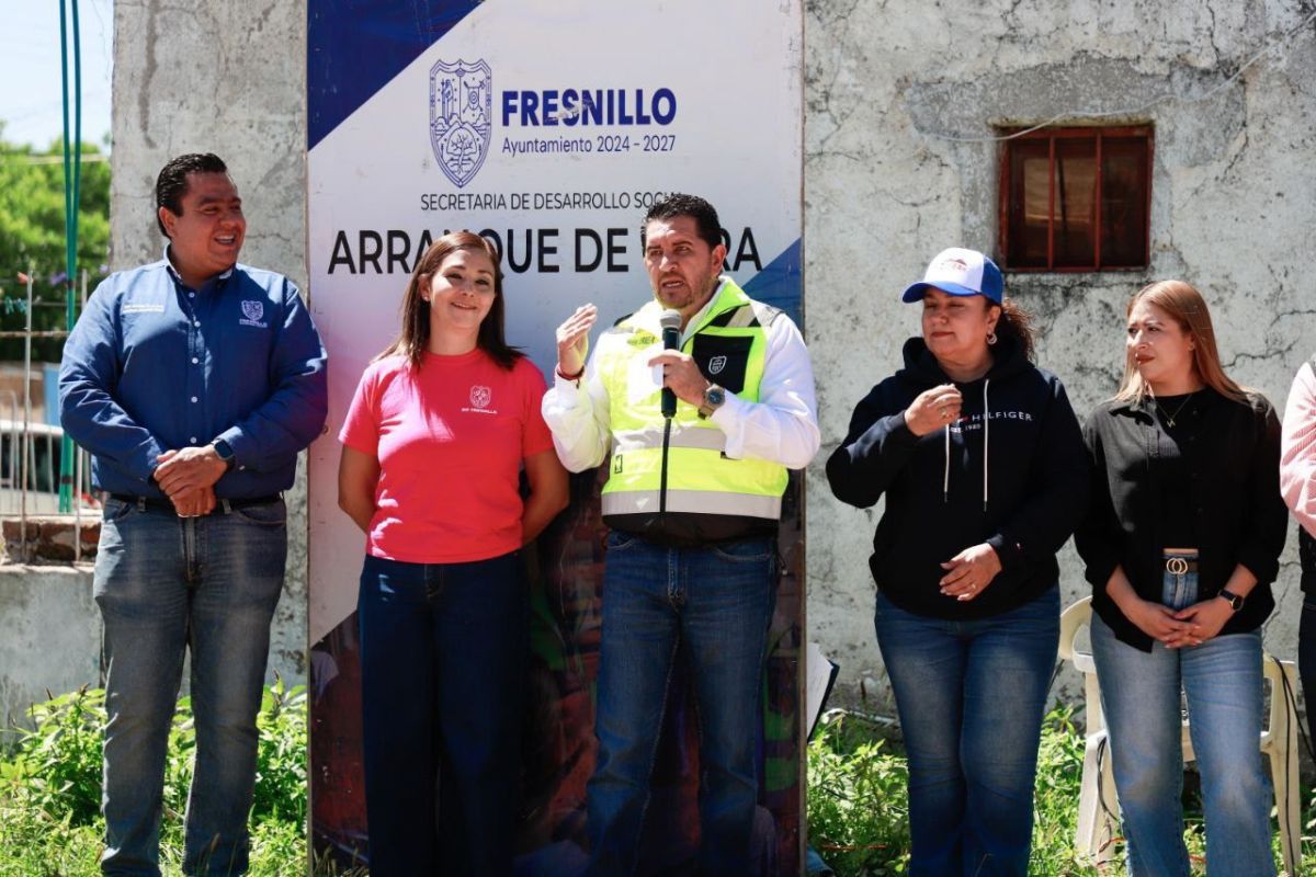 Inician obras de pavimentación en San Pedro de Ábrego y San Isidro de Cabrales