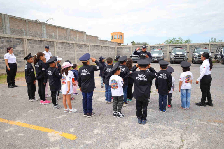 Continúan las actividades del Escuadrón Infantil de la DSPM de Jerez