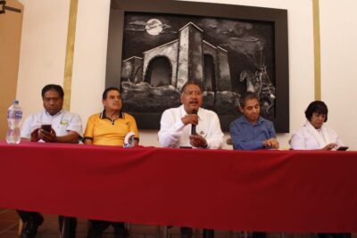 Campos de cultivo, inundados de plagas: FPLZ
